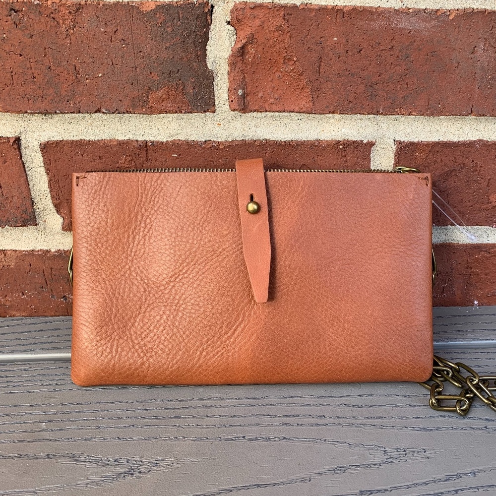 Madewell Leather Crossbody Wristlet in Chestnut Brown